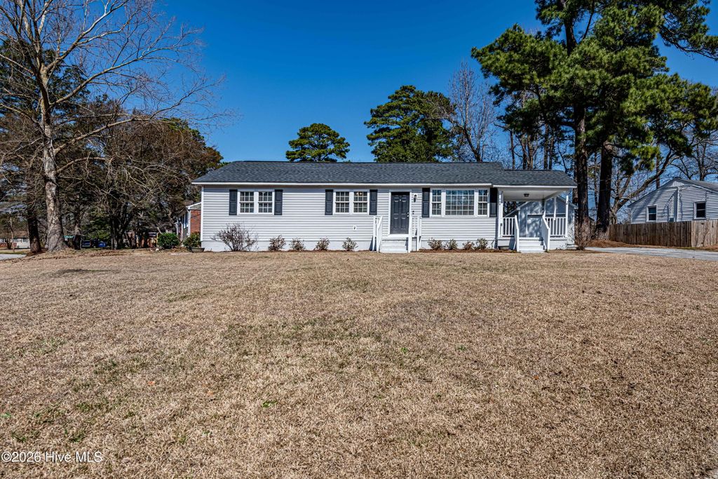 Photo of 408 Decatur Road, Jacksonville, NC 28540 (MLS # 100558522)