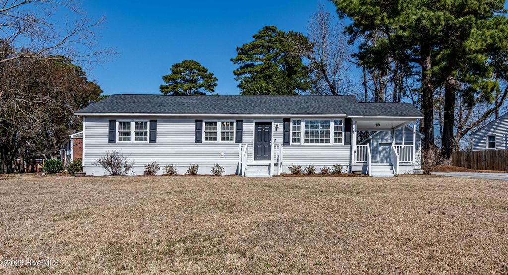 Photo of 408 Decatur Road, Jacksonville, NC 28540 (MLS # 100558522)