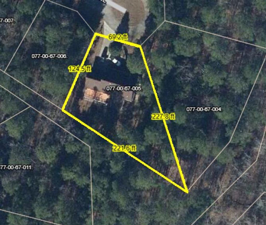 Photo of 207 Wolf Den Place, McCormick, SC 29835 (MLS # 551270)