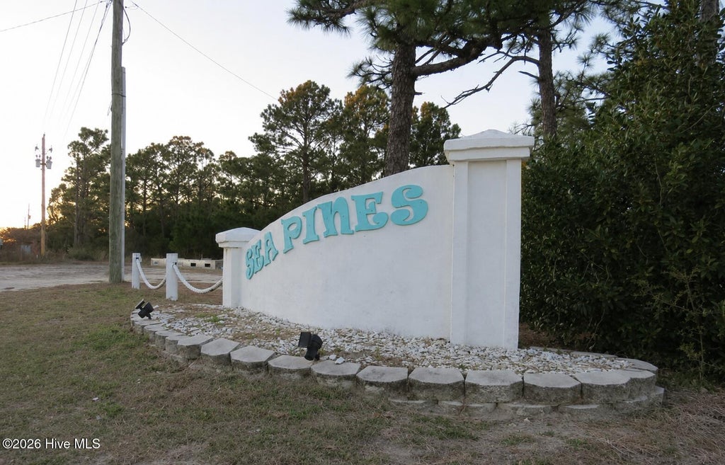 Photo of 4613 Oak Crest Drive SE, Southport, NC 28461 (MLS # 100595239)