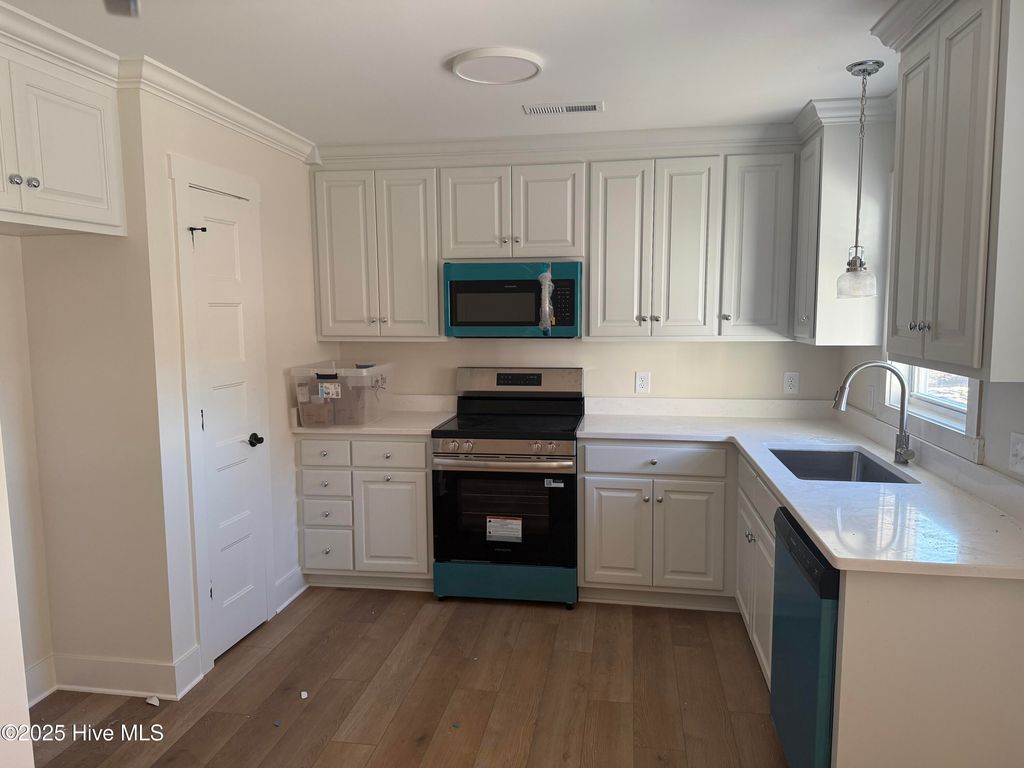 Photo of 767 Wall Street, Grifton, NC 28530 (MLS # 100530953)