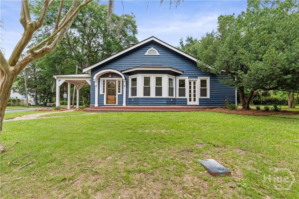 Photo of 501 Durant Avenue, Savannah, GA 31404 (MLS # SA361119)