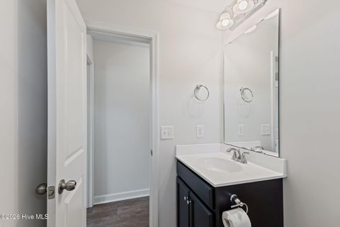 Tiny photo for 704 W Warner Court, Hubert, NC 28539 (MLS # 100563188)