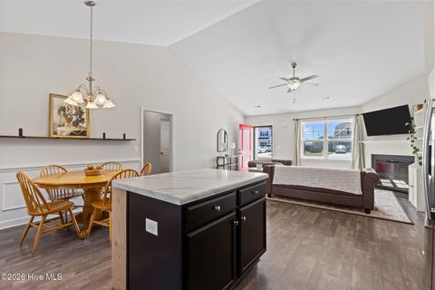 Tiny photo for 704 W Warner Court, Hubert, NC 28539 (MLS # 100563188)