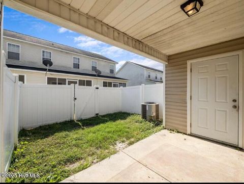 Tiny photo for 7009 Banister Loop, Jacksonville, NC 28546 (MLS # 100546630)