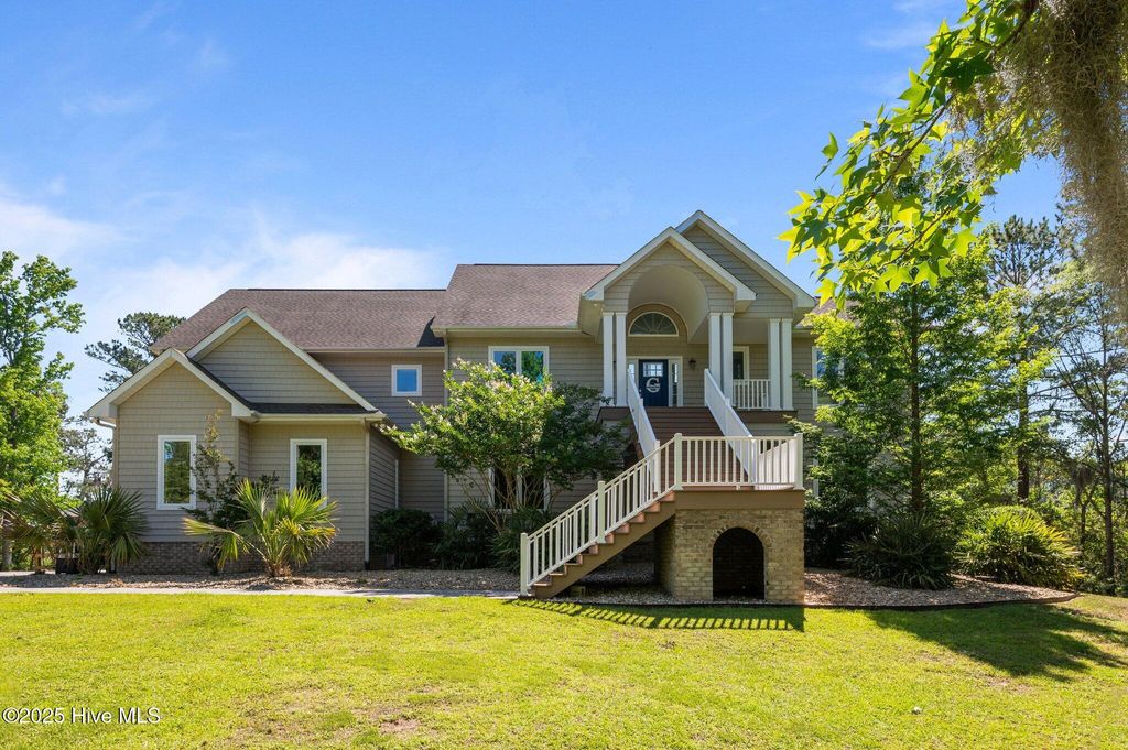 Photo of 506 Long Point Road, Chocowinity, NC 27817 (MLS # 100509214)