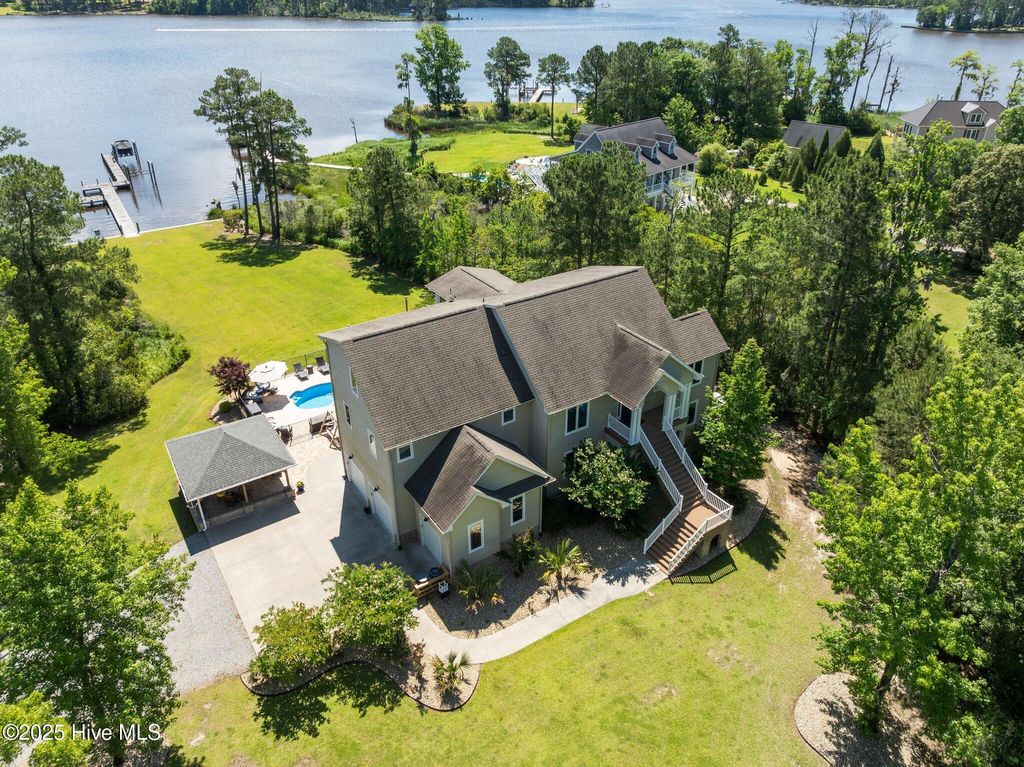 Photo of 506 Long Point Road, Chocowinity, NC 27817 (MLS # 100509214)