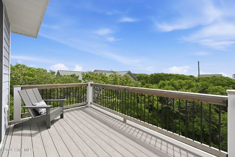 Tiny photo for 1207 S Topsail Drive, Surf City, NC 28445 (MLS # 100572437)
