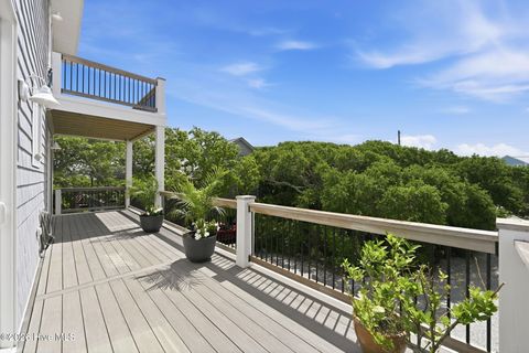 Tiny photo for 1207 S Topsail Drive, Surf City, NC 28445 (MLS # 100572437)