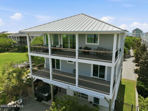 Tiny photo for 1207 S Topsail Drive, Surf City, NC 28445 (MLS # 100572437)