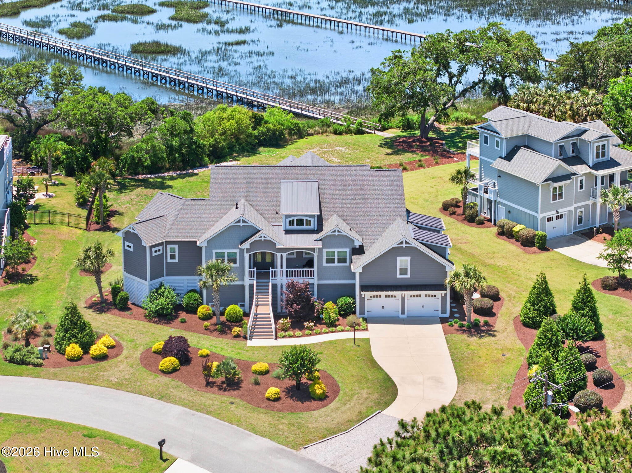 512 Twisted Oak Lane