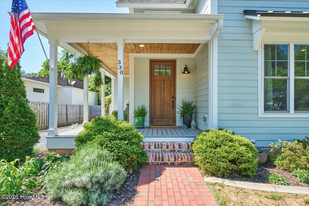 Photo of 330 N Page Street, Southern Pines, NC 28387 (MLS # 100569438)