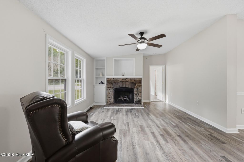 Photo of 308 Rockfish Street, Edenton, NC 27932 (MLS # 100574660)