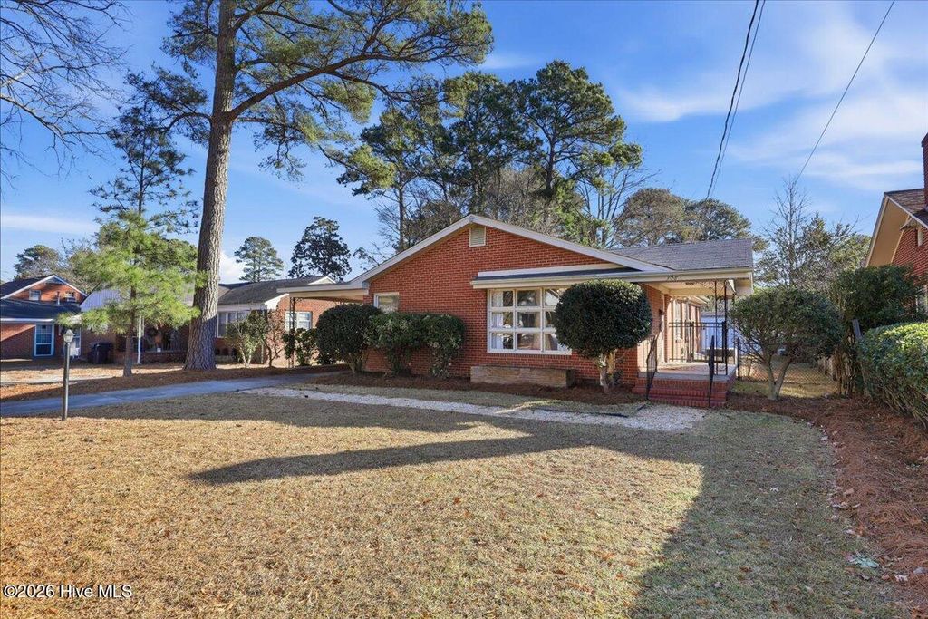 Photo of 308 S Oleander Avenue, Goldsboro, NC 27530 (MLS # 100547236)