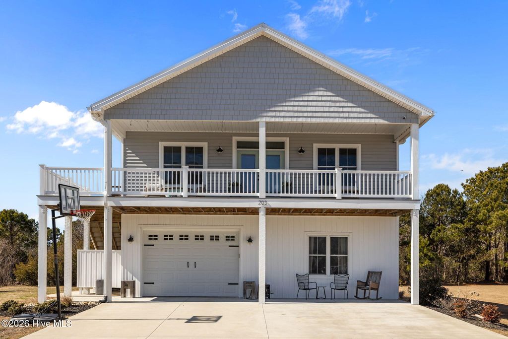 Photo of 203 Backfin Court, Newport, NC 28570 (MLS # 100554730)
