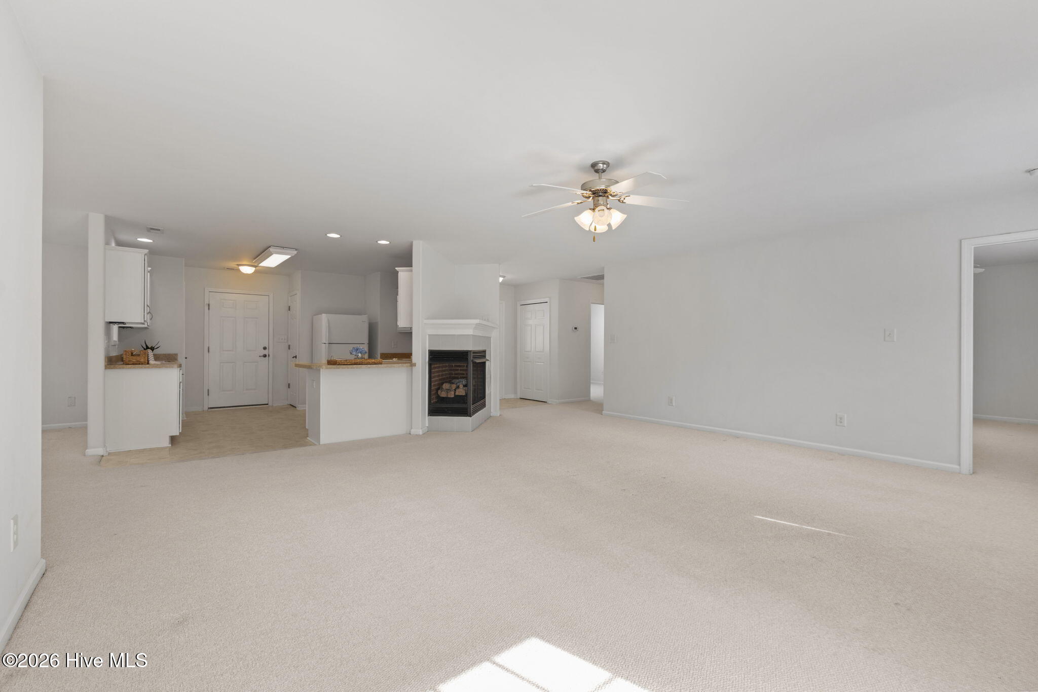 906 Meadowbrook S Unit 906