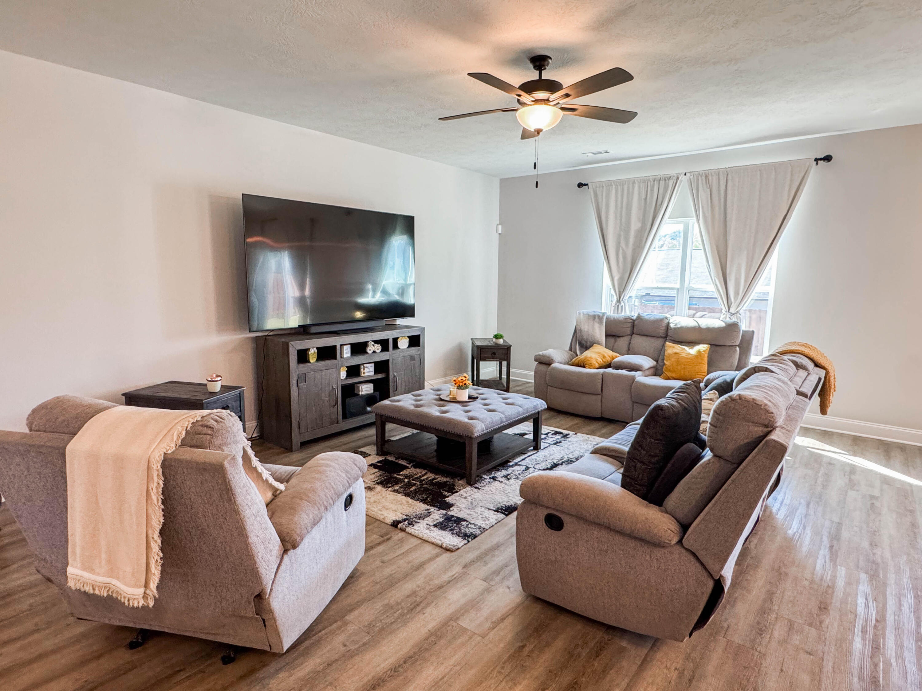 907 Sweetgrass Circle