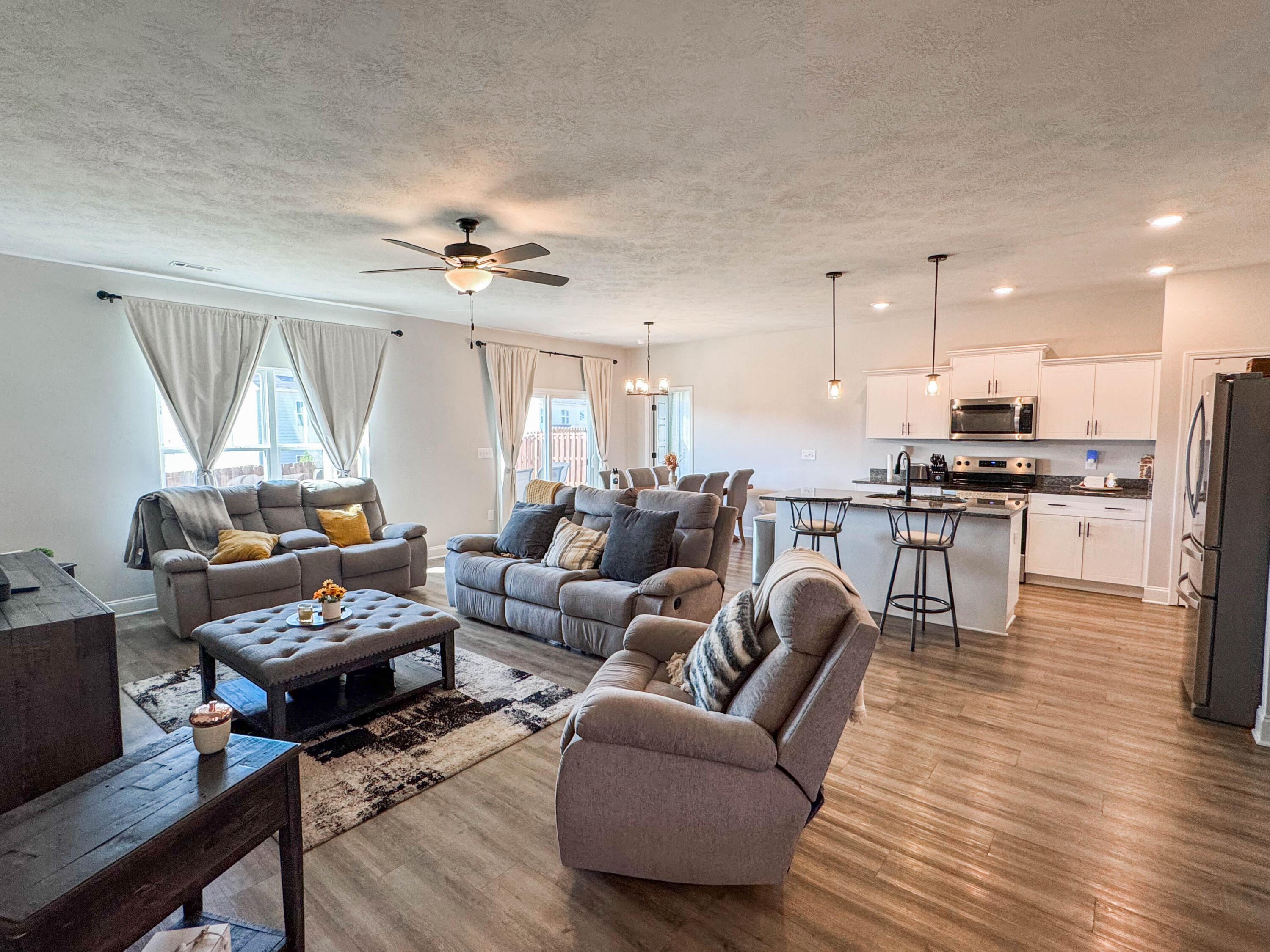 907 Sweetgrass Circle