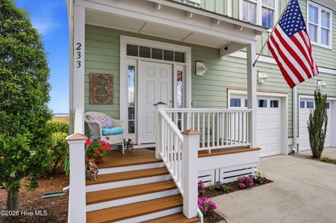 Photo of 233 River Gate Lane, Wilmington, NC 28412 (MLS # 100572539)