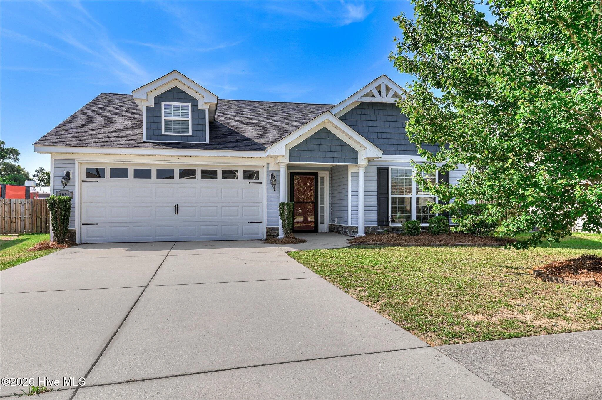 1091 Rosland Circle