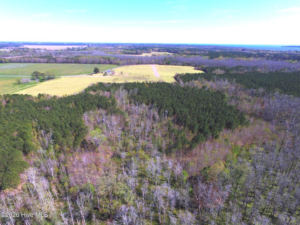 Photo of 3 Camp Perry Road, Hertford, NC 27944 (MLS # 100563921)