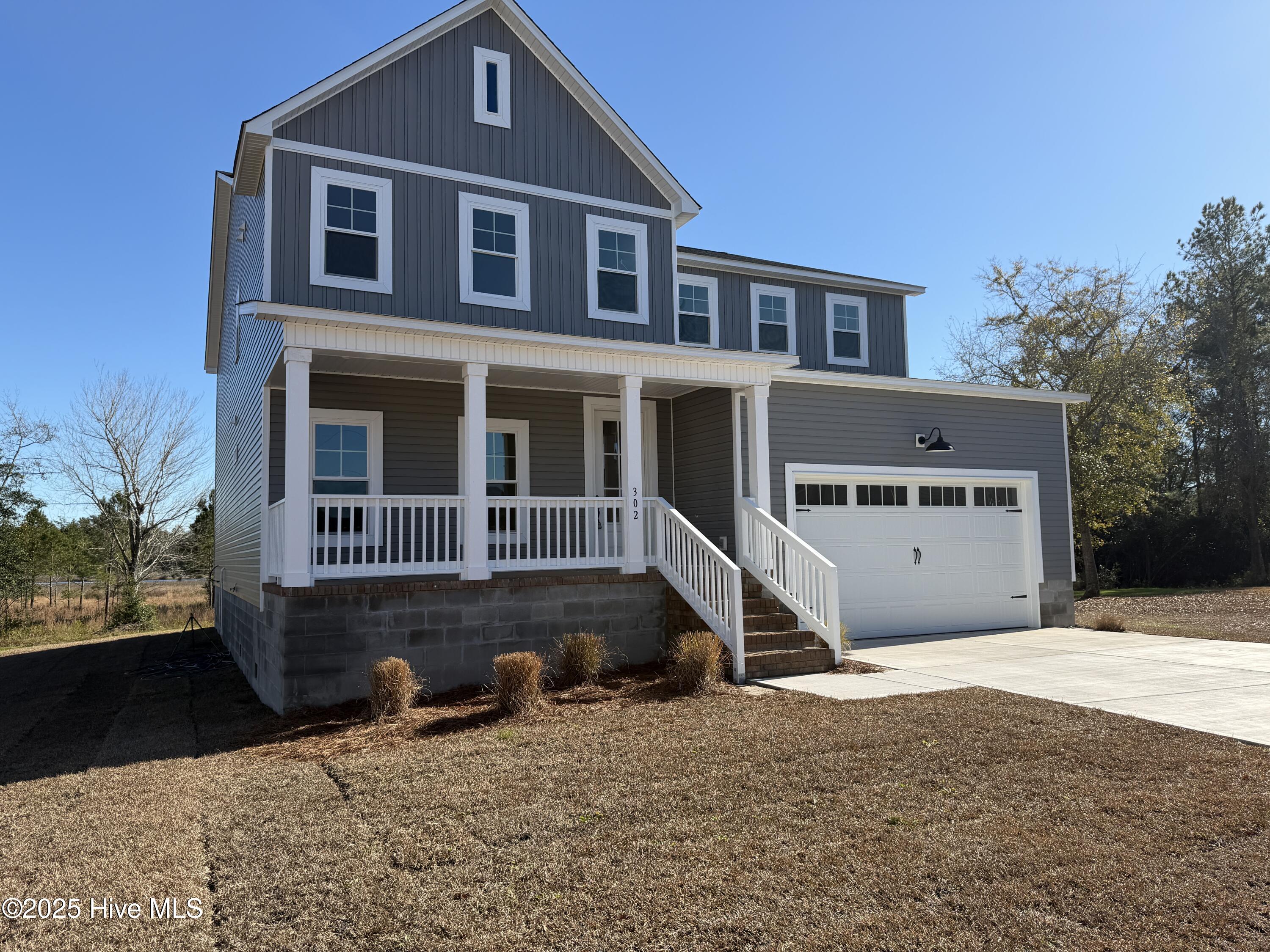 302 E Ivybridge Drive