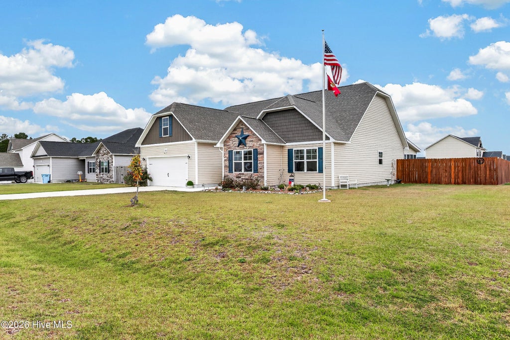 Photo of 700 Ingram Court, Jacksonville, NC 28540 (MLS # 100608629)