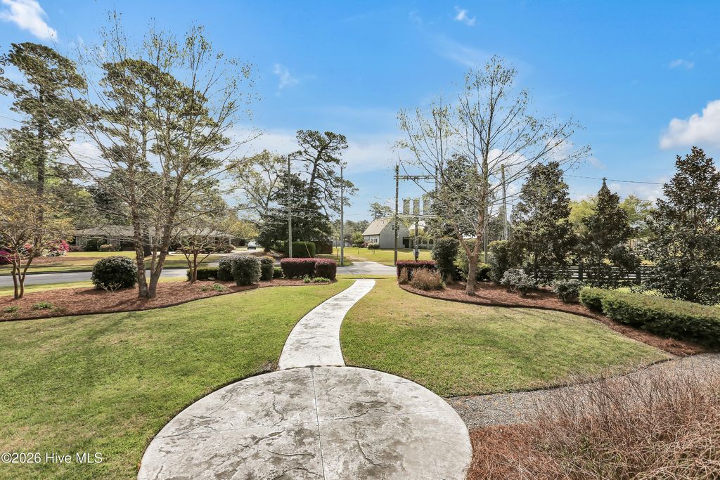 Photo of 1202 Forest Hills Drive, Wilmington, NC 28403 (MLS # 100565189)