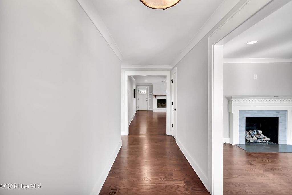 Photo of 1202 Forest Hills Drive, Wilmington, NC 28403 (MLS # 100565189)