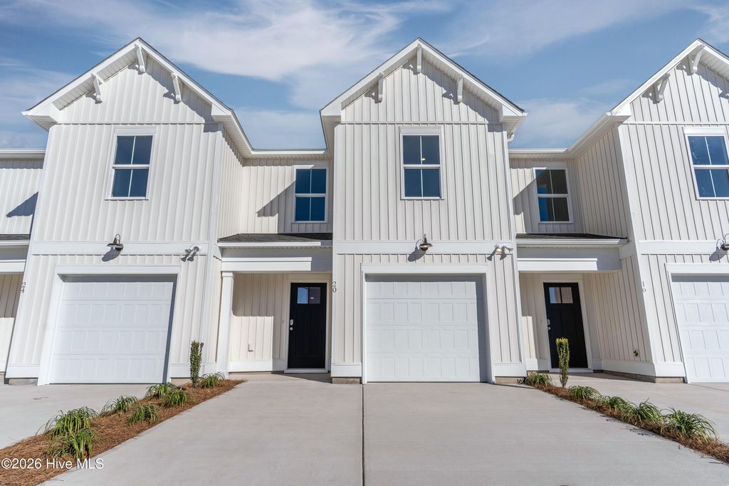 Photo of 16 W Farley Drive #101, Hampstead, NC 28443 (MLS # 100541480)