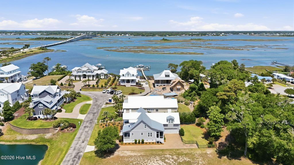 Photo of 422 Sunrise Court, Emerald Isle, NC 28594 (MLS # 100568941)