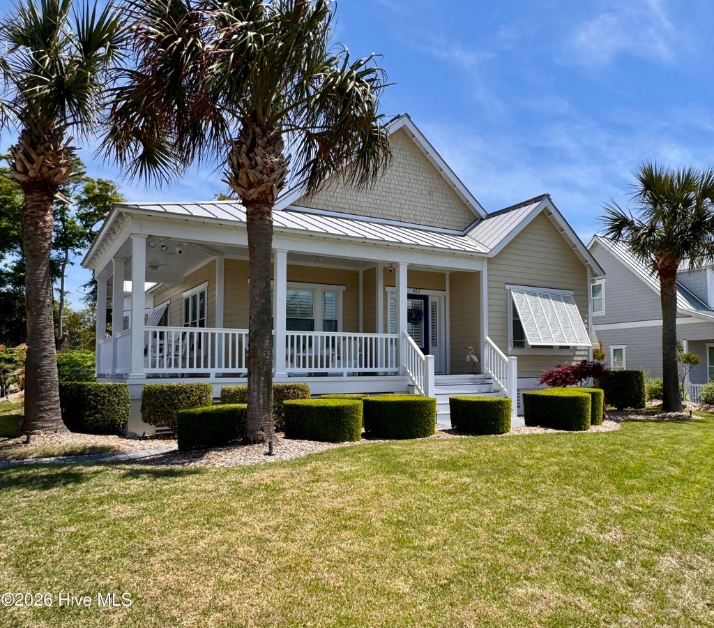 Photo of 422 Sunrise Court, Emerald Isle, NC 28594 (MLS # 100568941)