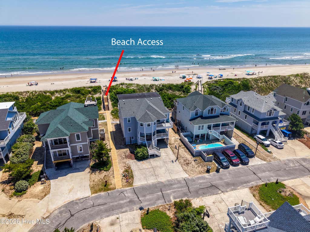 Photo of 626 Ocean Front Arch, Corolla, NC 27927 (MLS # 100582316)