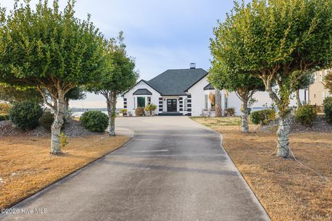 Photo of 128 Gemstone Drive, Sneads Ferry, NC 28460 (MLS # 100556044)