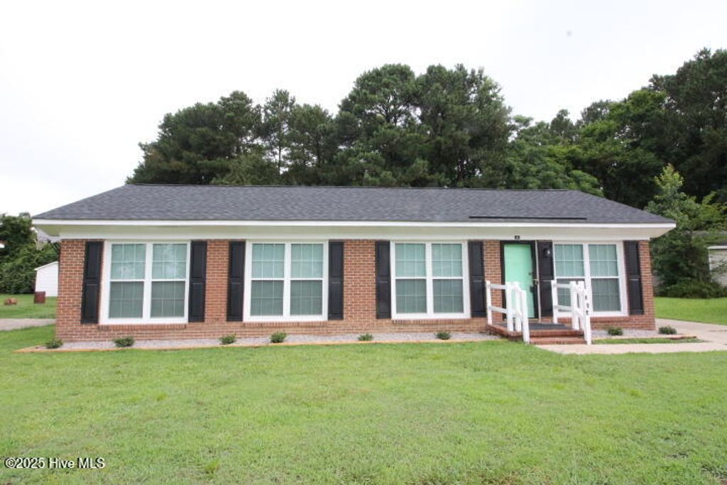 Photo of 121 Walter Drive, Battleboro, NC 27809 (MLS # 100562416)