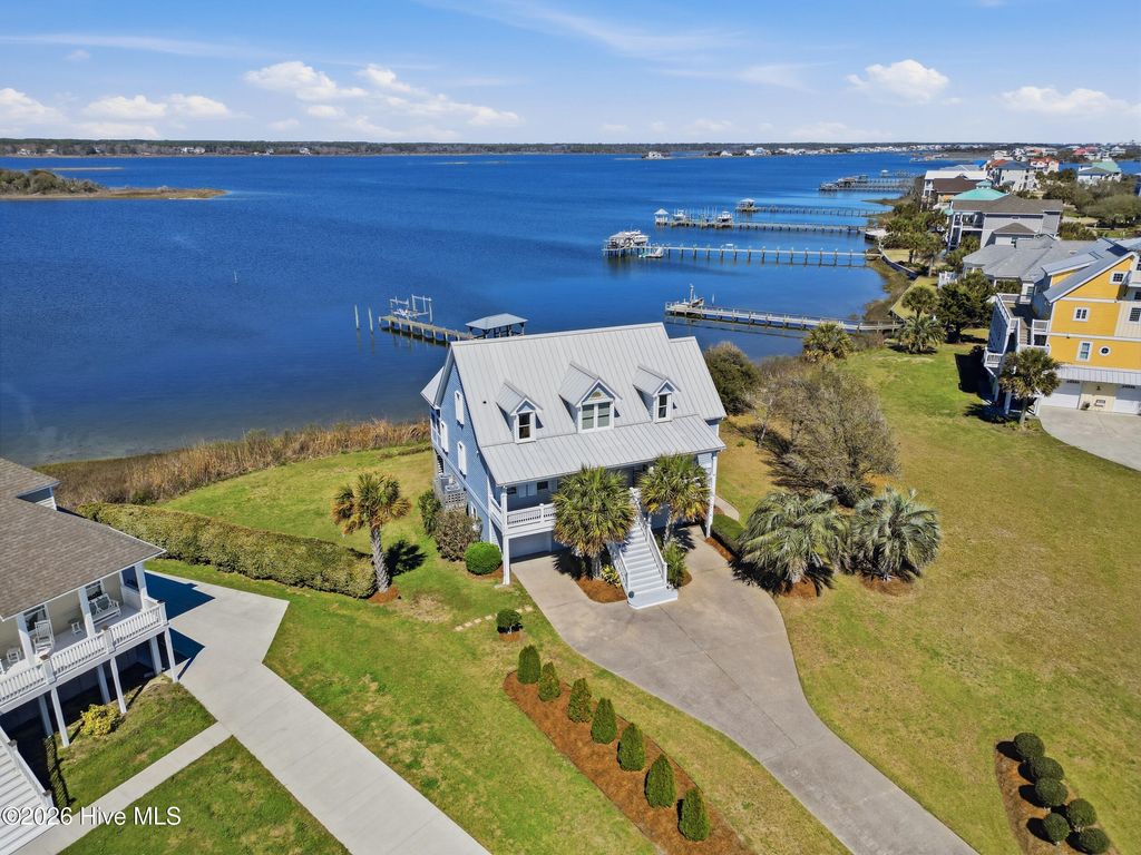 Photo of 5 Osprey Circle, North Topsail Beach, NC 28460 (MLS # 100561994)