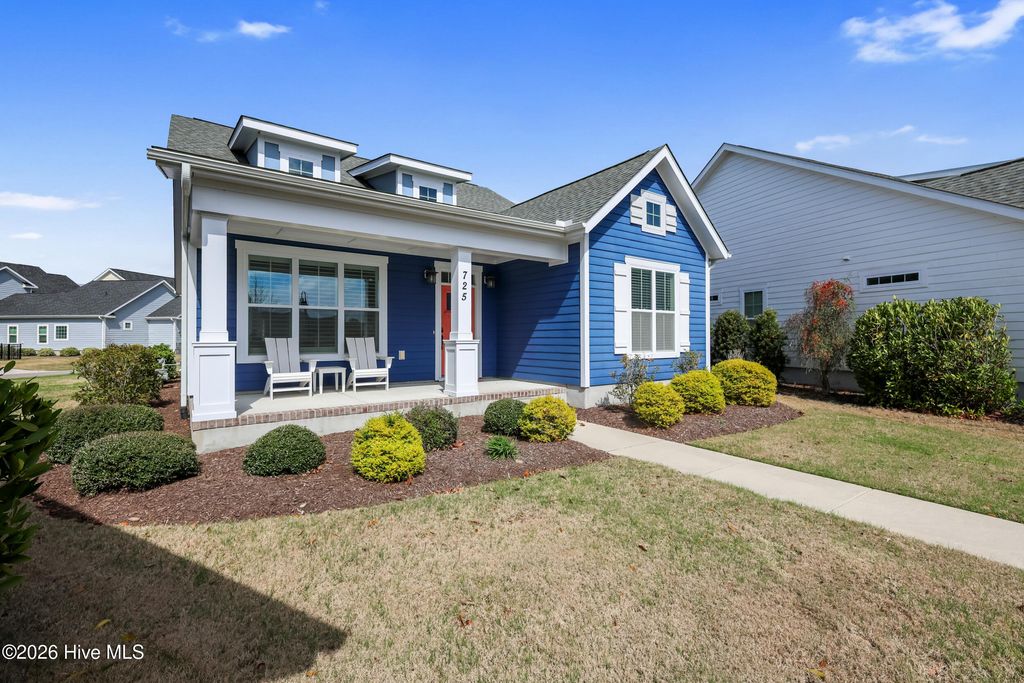 Photo of 725 Wharton Avenue, Wilmington, NC 28412 (MLS # 100560920)