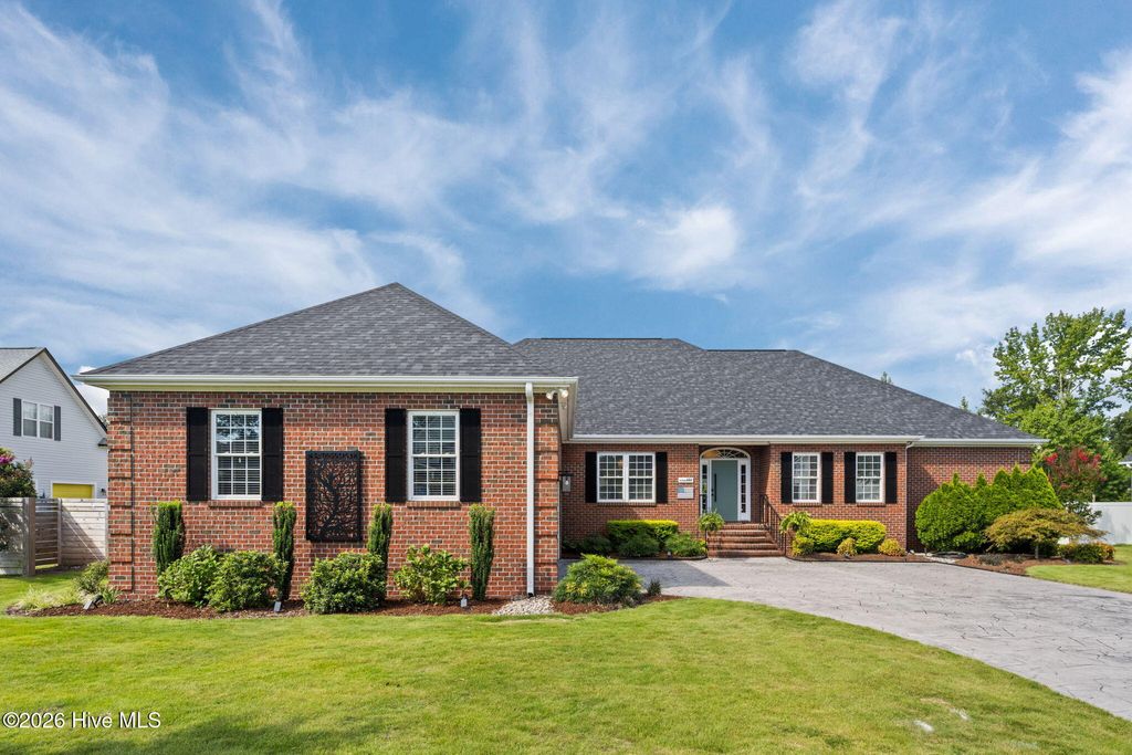 Photo of 102 Dunleith Place, Jacksonville, NC 28540 (MLS # 100586654)