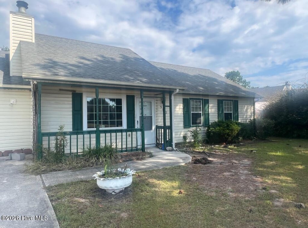 Photo of 502 Mcfadyen Circle, Hubert, NC 28539 (MLS # 100606032)