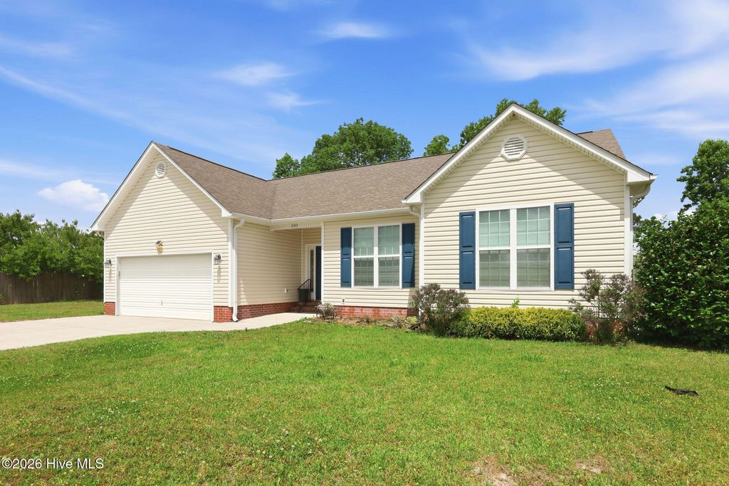 Photo of 203 Grafton Court, Jacksonville, NC 28540 (MLS # 100576304)