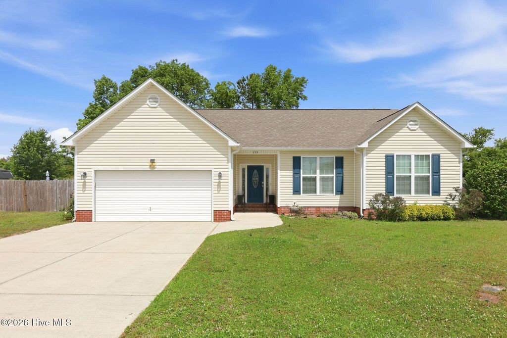 Photo of 203 Grafton Court, Jacksonville, NC 28540 (MLS # 100576304)