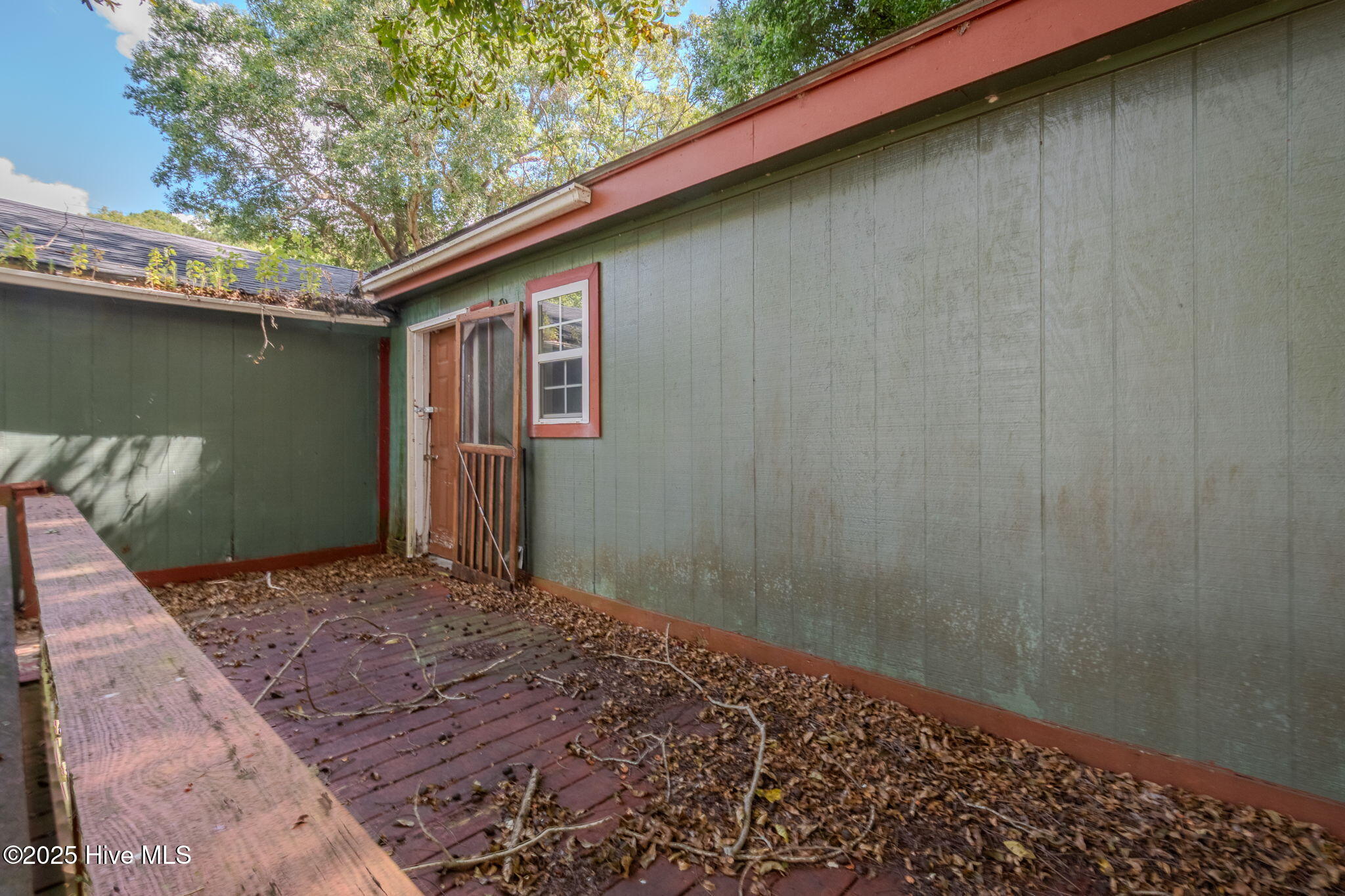 Burgaw, North Carolina 28425, United States, 3 Bedrooms Bedrooms, ,2 BathroomsBathrooms,Residential,Active,256150