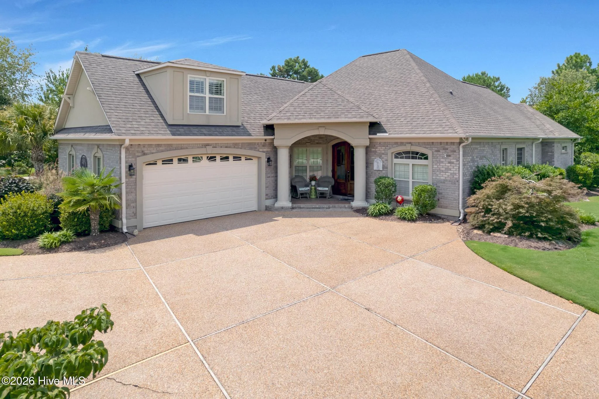 2474 Sugargrove Trail NE