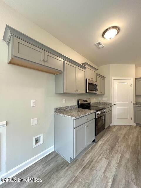 Tiny photo for 1233 Inner Banks Lane, Jacksonville, NC 28546 (MLS # 100563392)