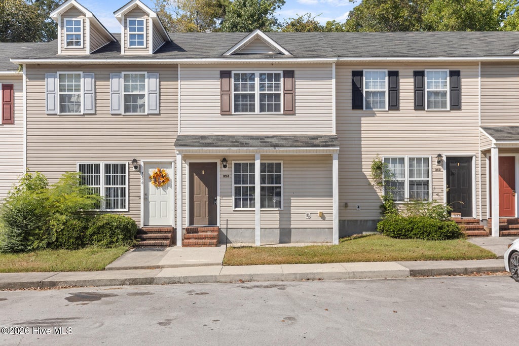 Photo of 354 Bracken Place, Jacksonville, NC 28540 (MLS # 100607443)