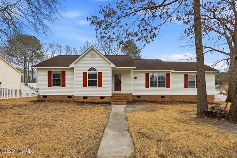 Homes For Sale - 2806 Cornell Court<br/> Lenoir County, La Grange, NC 28551