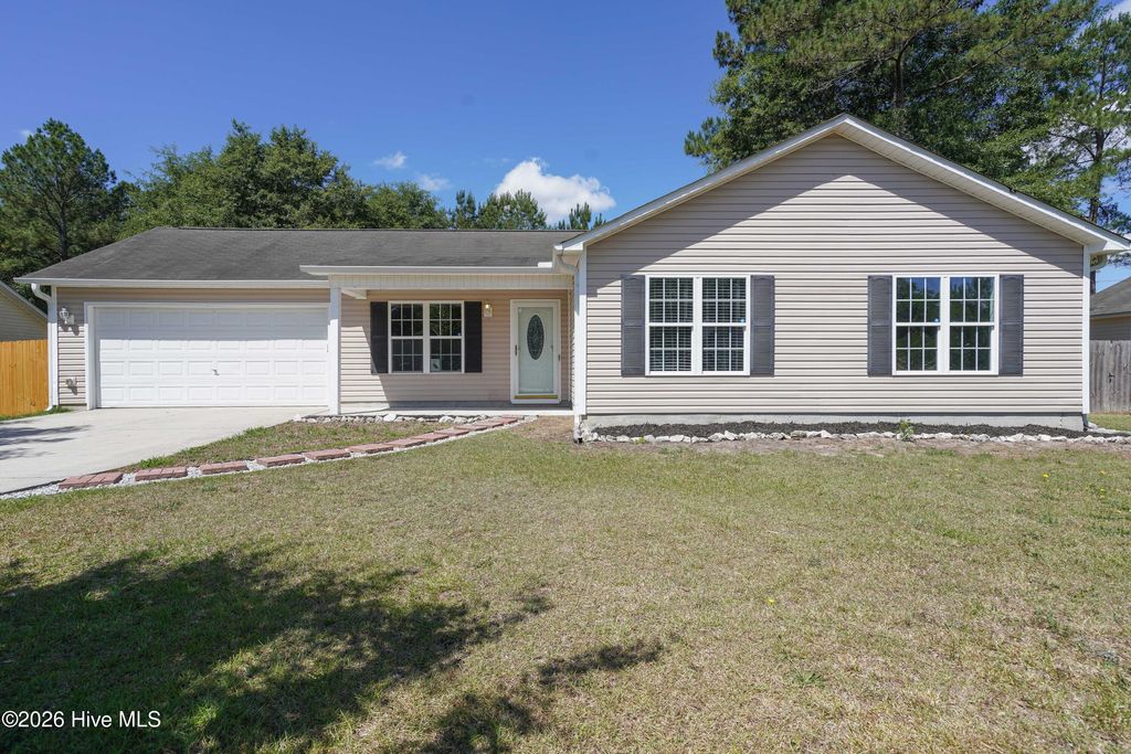 Photo of 102 Ashbury Park Lane, Richlands, NC 28574 (MLS # 100576185)
