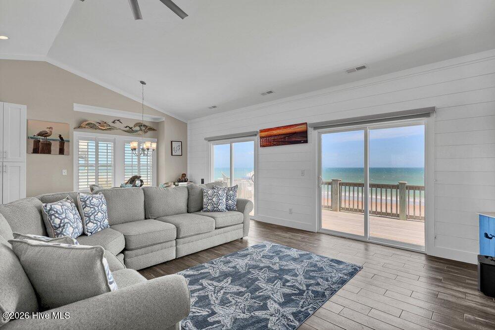 1138 New River Inlet Road