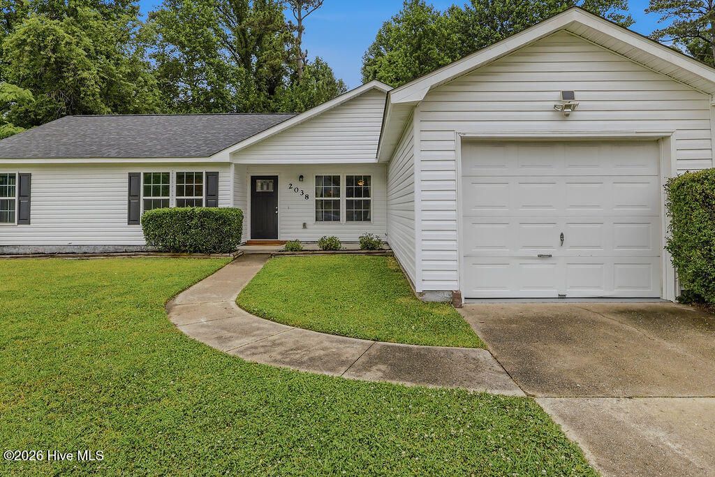 Photo of 2038 Hunters Ridge Drive, Midway Park, NC 28544 (MLS # 100577131)
