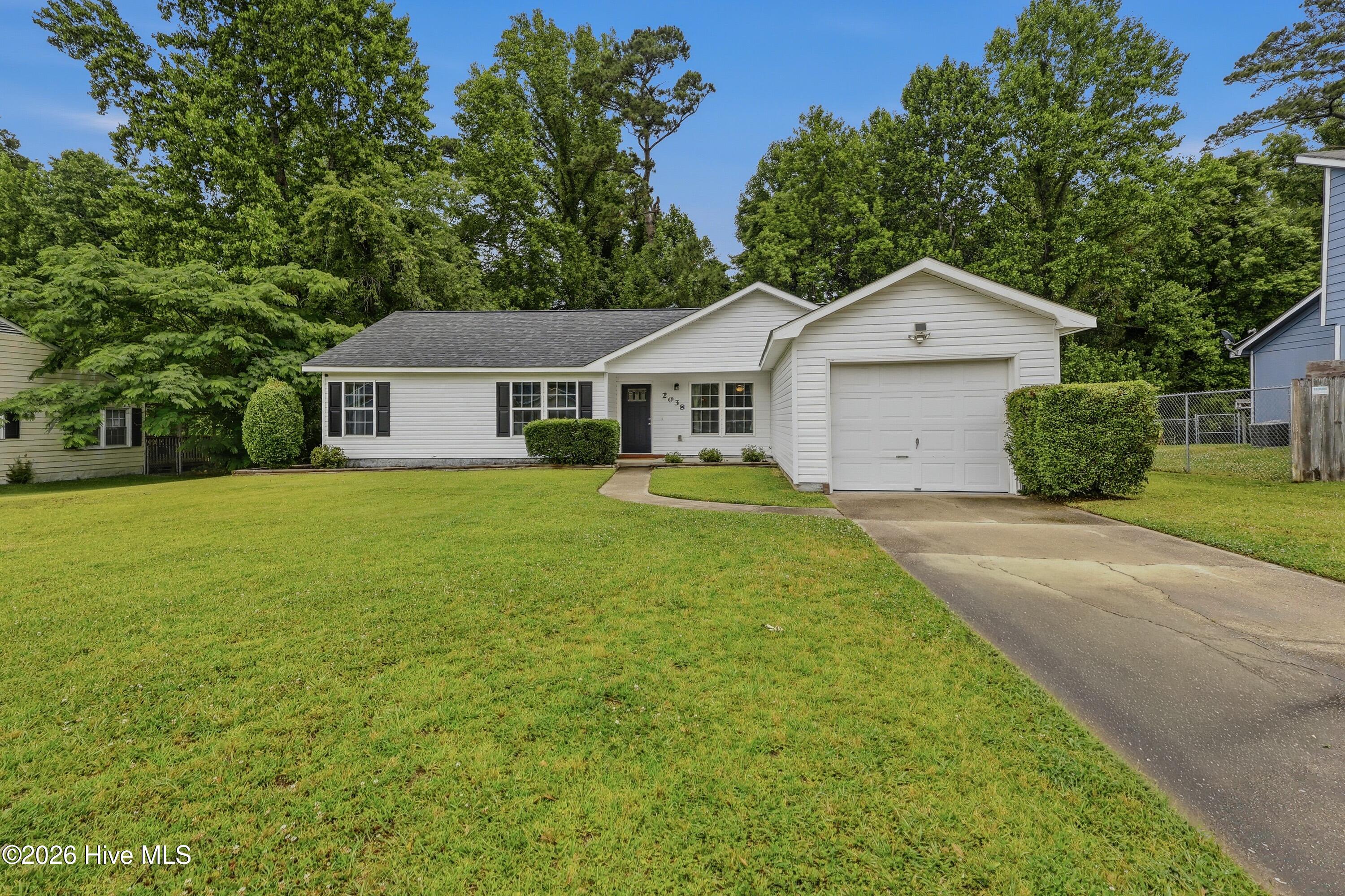 2038 Hunters Ridge Drive
